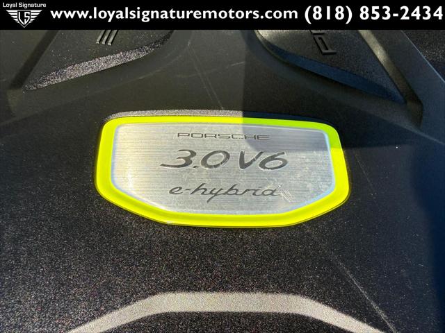 2021 Porsche Cayenne E-Hybrid E-Hybrid
