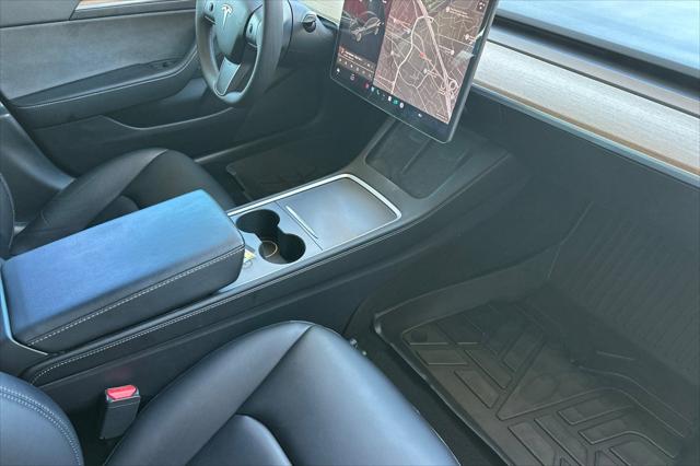 2021 Tesla Model 3 Standard Range Plus Rear-Wheel Drive