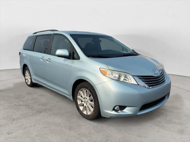 2015 Toyota Sienna XLE Premium 7 Passenger