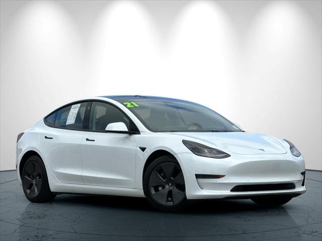 2021 Tesla Model 3 Standard Range Plus Rear-Wheel Drive