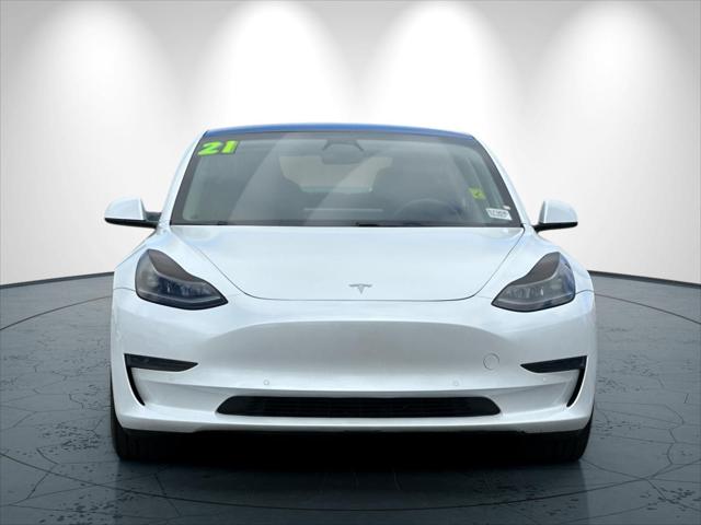2021 Tesla Model 3 Standard Range Plus Rear-Wheel Drive