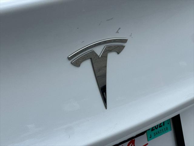 2021 Tesla Model 3 Standard Range Plus Rear-Wheel Drive