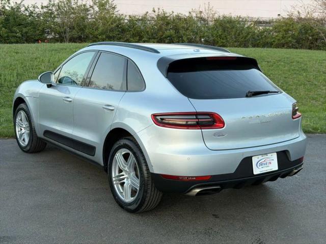 2017 Porsche Macan Base