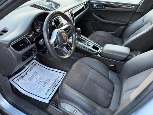 2017 Porsche Macan Base