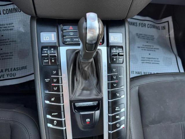 2017 Porsche Macan Base