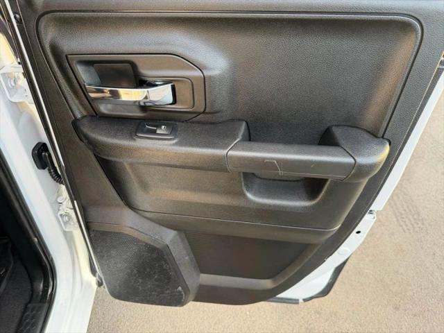 2017 Ram 1500 Night Quad Cab 4x4 64 Box