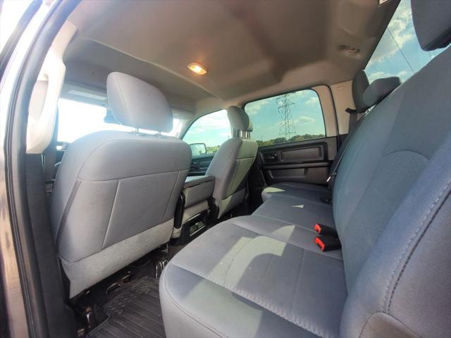 2017 Ram 1500 Express Crew Cab 4x4 57 Box