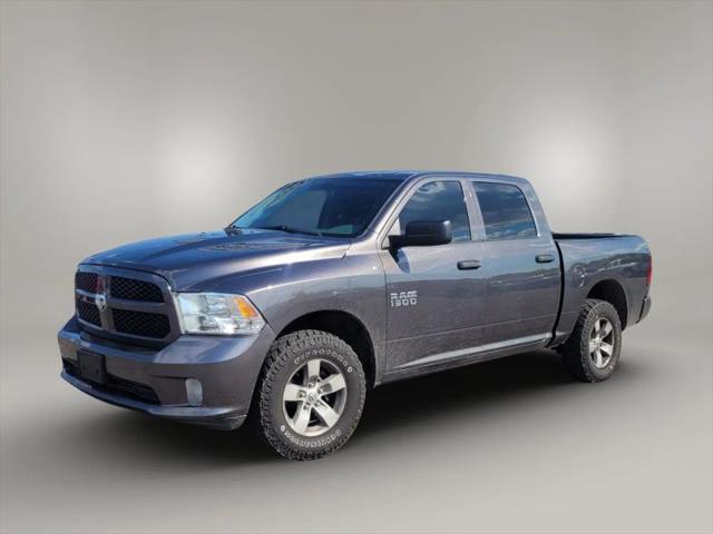 2017 Ram 1500 Express Crew Cab 4x4 57 Box for sale in Memphis, TN
