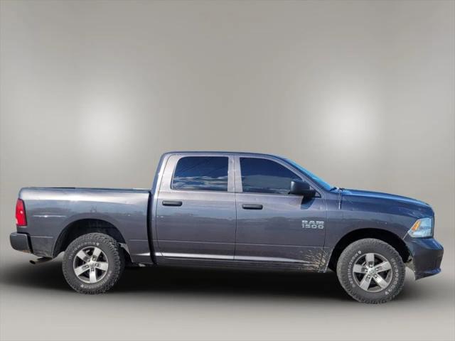 2017 Ram 1500 Express Crew Cab 4x4 57 Box