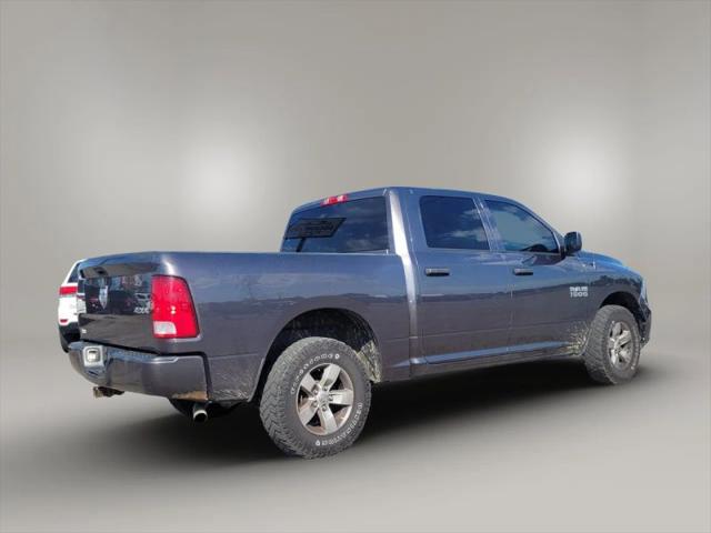 2017 Ram 1500 Express Crew Cab 4x4 57 Box