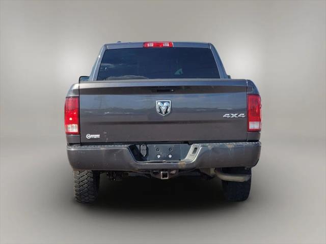 2017 Ram 1500 Express Crew Cab 4x4 57 Box