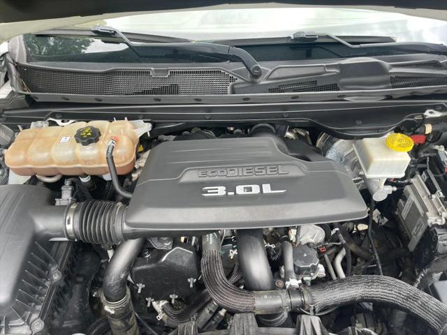 2020 Ram 1500 Laramie Longhorn Crew Cab 4x4 57 Box