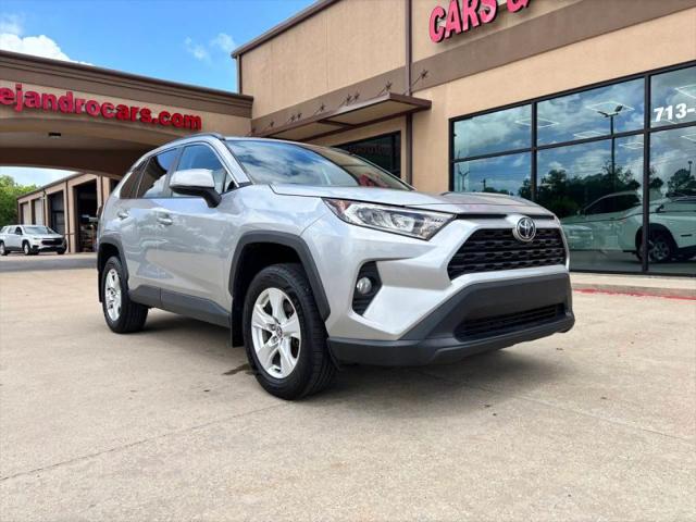 2020 Toyota RAV4 XLE for sale in Houston, TX