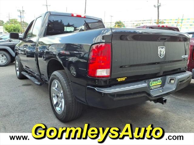2017 Ram 1500 Express Quad Cab 4x4 6'4" Box
