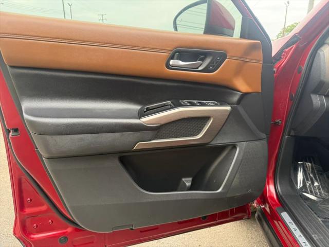 2023 Nissan Pathfinder Platinum 4WD