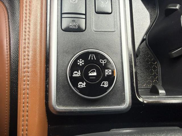 2023 Nissan Pathfinder Platinum 4WD