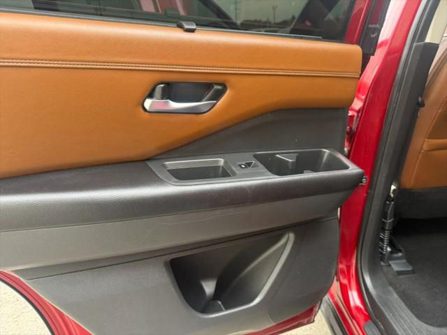 2023 Nissan Pathfinder Platinum 4WD