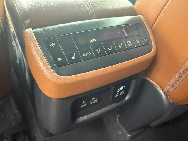 2023 Nissan Pathfinder Platinum 4WD