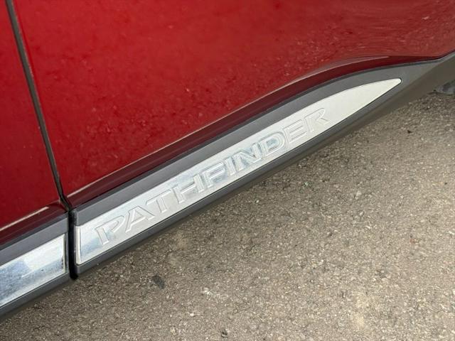 2023 Nissan Pathfinder Platinum 4WD