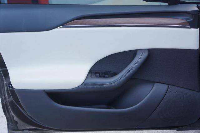 2023 Tesla Model S Standard Range