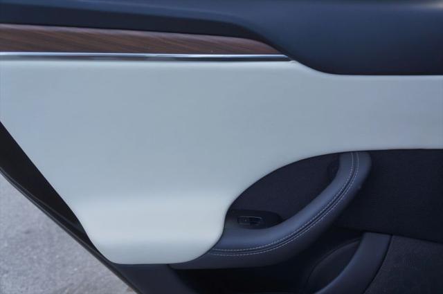 2023 Tesla Model S Standard Range