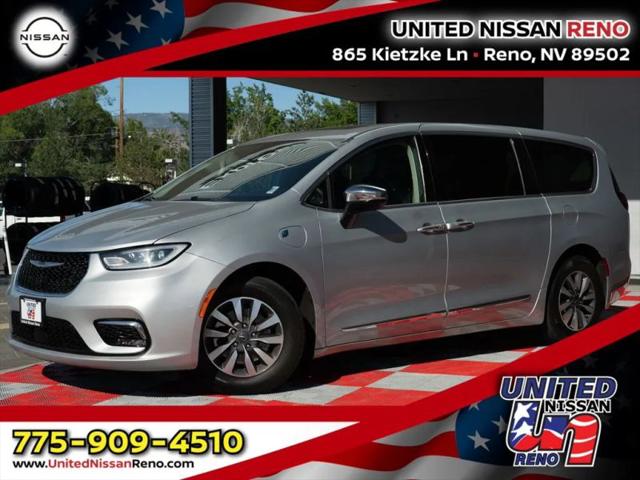 2023 Chrysler Pacifica Hybrid Limited for sale in Reno, NV