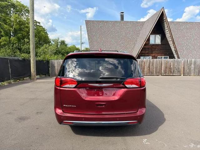 2019 Chrysler Pacifica Touring L