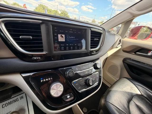 2019 Chrysler Pacifica Touring L