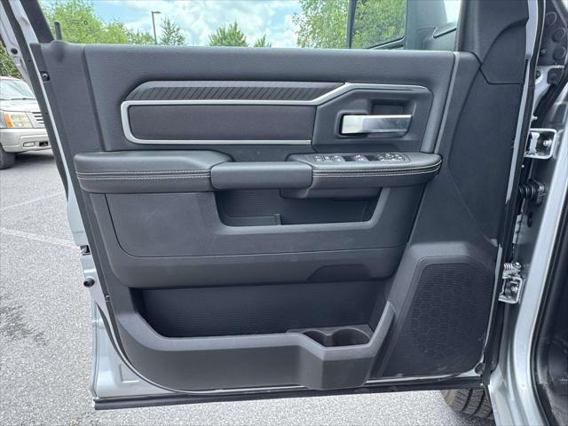 2026 Ram 2500 Big Horn Crew Cab 4x4 64 Box