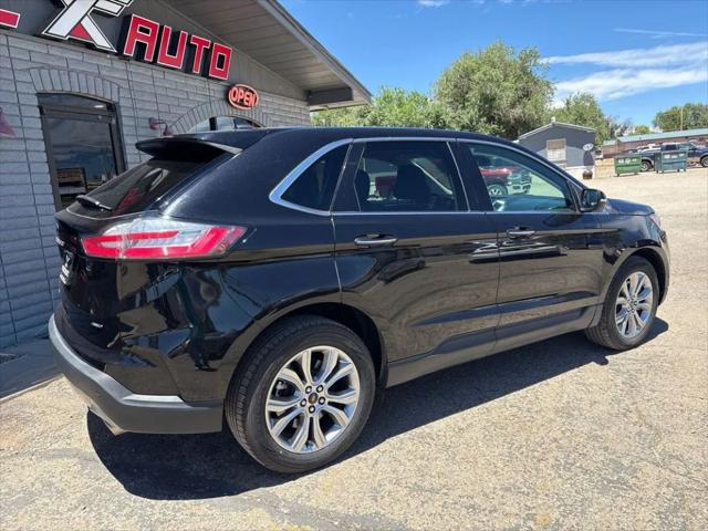 2024 Ford Edge Titanium