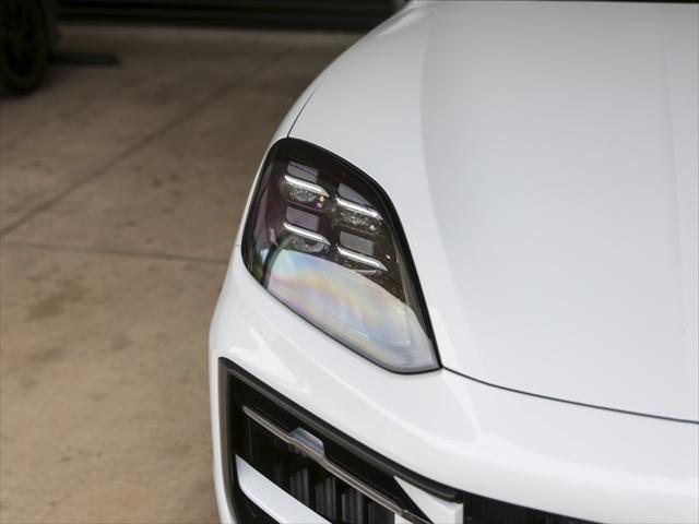 2026 Porsche Cayenne Unknown