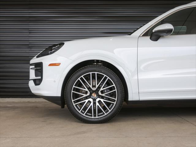 2026 Porsche Cayenne Unknown