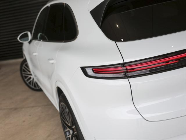 2026 Porsche Cayenne Unknown