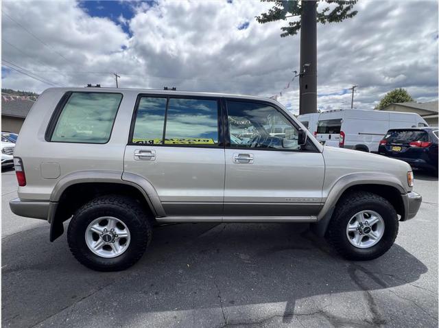 2002 Isuzu Trooper S