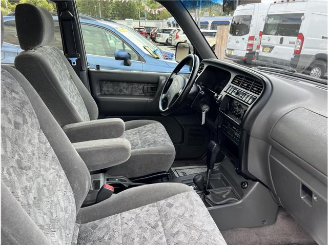 2002 Isuzu Trooper S