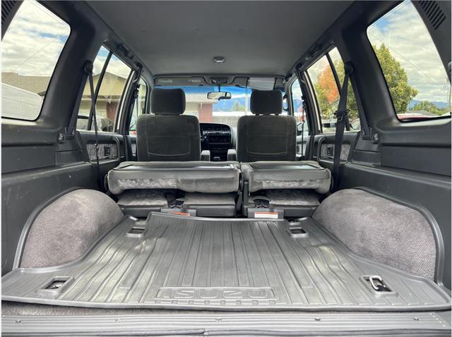 2002 Isuzu Trooper S