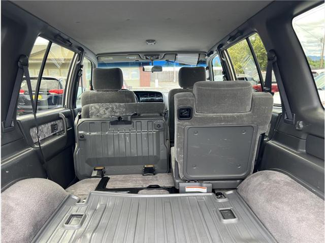 2002 Isuzu Trooper S