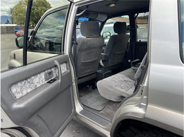 2002 Isuzu Trooper S