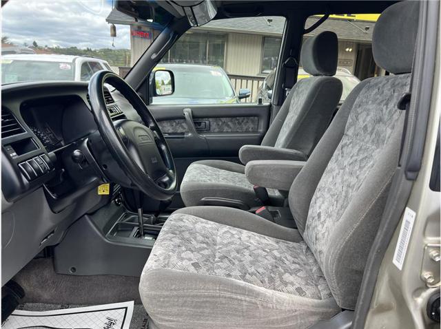 2002 Isuzu Trooper S