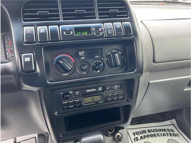 2002 Isuzu Trooper S