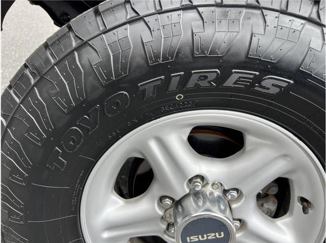 2002 Isuzu Trooper S