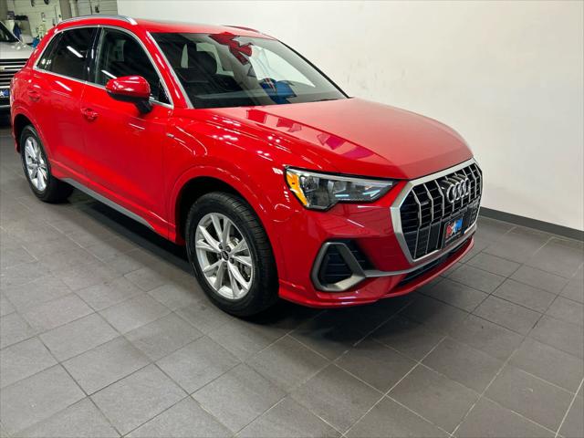 2022 Audi Q3 Premium 45 TFSI S line quattro Tiptronic