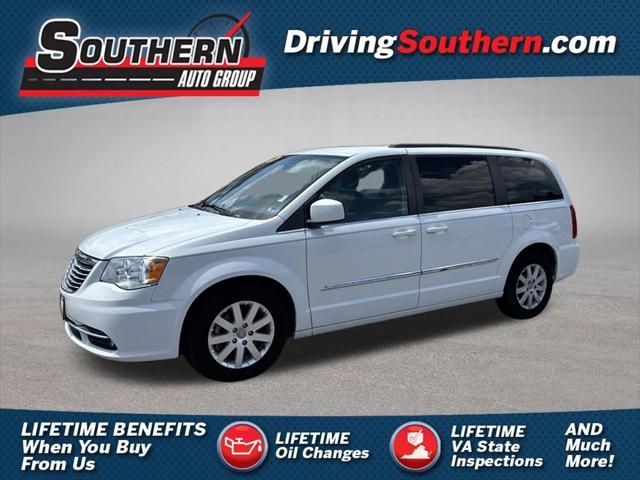 2014 Chrysler Town and Country Touring 2014 Chrysler Town and Country Touring
