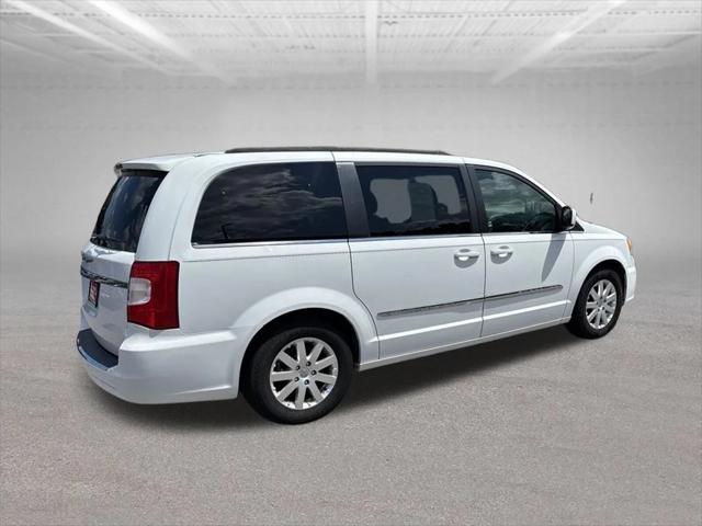2014 Chrysler Town and Country Touring 2014 Chrysler Town and Country Touring