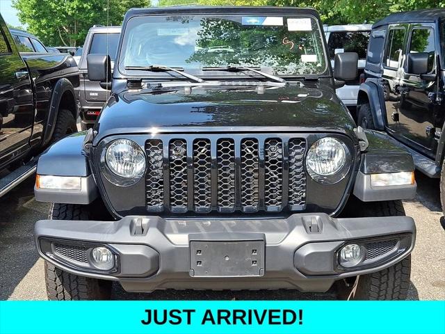 2022 Jeep Gladiator Willys 4x4 2022 Jeep Gladiator Willys 4x4