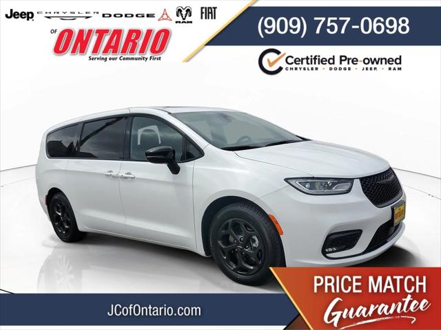2023 Chrysler Pacifica Hybrid Limited for sale in Ontario, CA