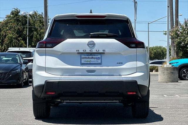 2026 Nissan Rogue SV