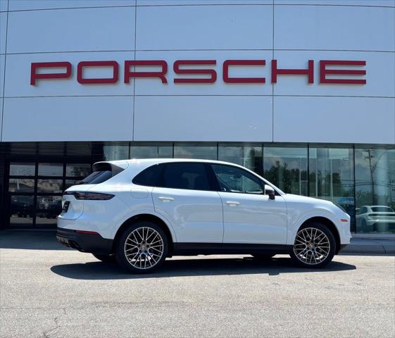 2023 Porsche Cayenne S Platinum Edition