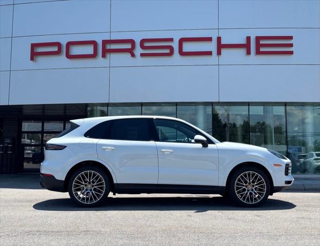 2023 Porsche Cayenne S Platinum Edition