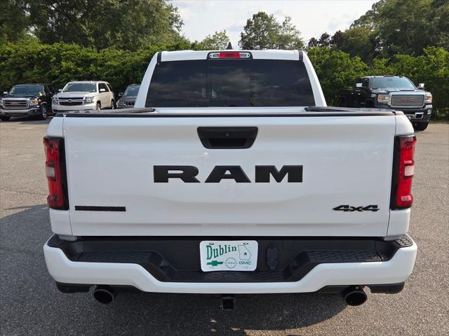 2025 Ram 1500 Big Horn Crew Cab 4x4 57 Box